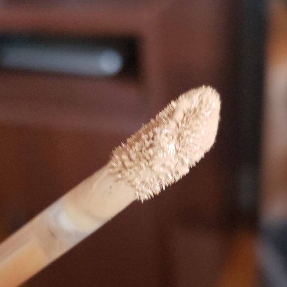 Too Faced Born this Way Concealer - Sand - Picture 2 of 2